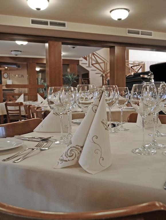 Hotel Sypniewo Margonin 외부 사진